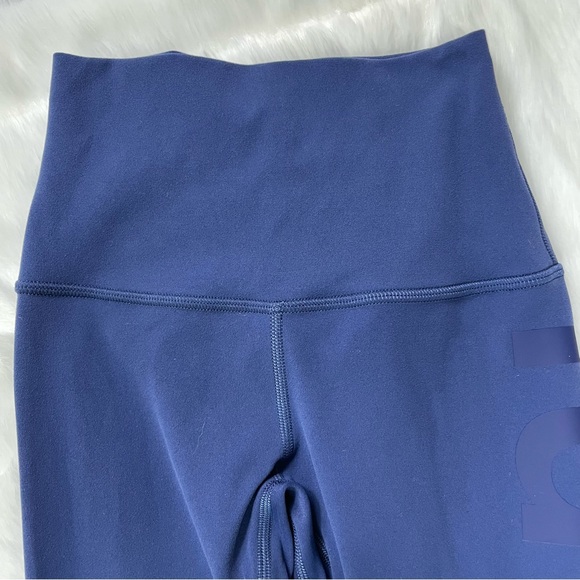 Lululemon Align High Rise Graphic Logo Leggings. SZ:0. - Picture 4 of 8